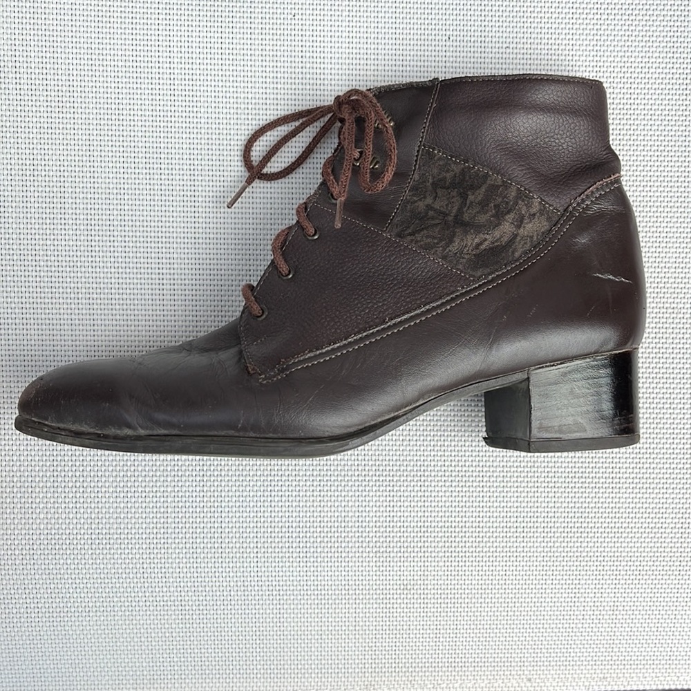 Vintage lace-up boots